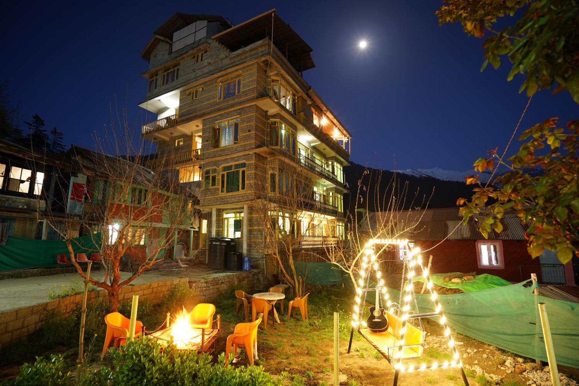 Woods Villa Cottage, Manali 외부 사진