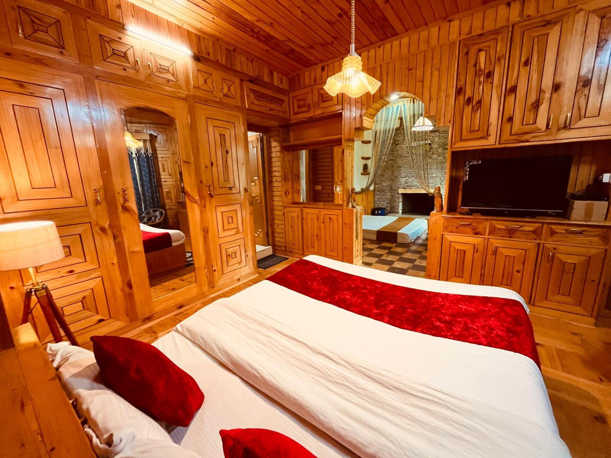 Woods Villa Cottage, Manali 외부 사진
